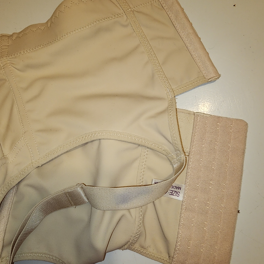 Elegant Beige Women's Bra - Picture 3 of 7